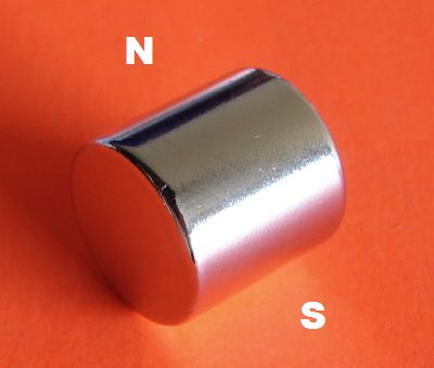 inch Cylinder/Disc Magnets. 5 Diametrically Magnetized Neodymium 1/4 x 1/2