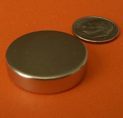 SMALL ROUND MOUNTED MAGNETS WITH HOLE 1-1/8 NEO